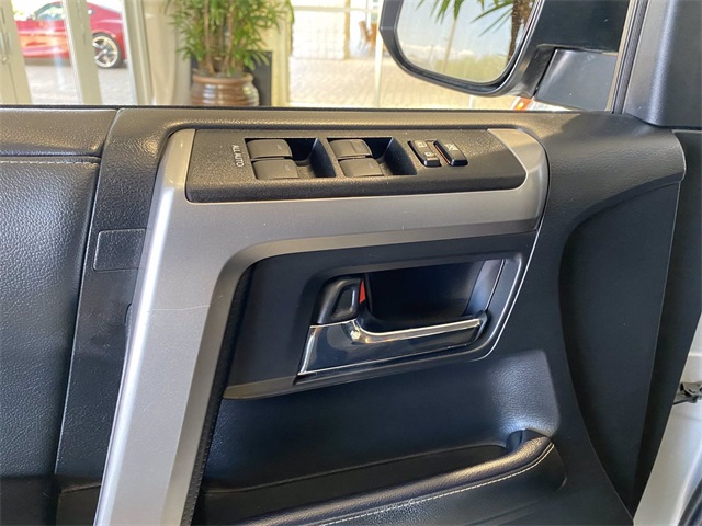 2021 Toyota 4Runner SR5 JTEEU5JRXM5233439 photo 18 2021 Toyota 4Runner SR5 JTEEU5JRXM5233439 photo 18