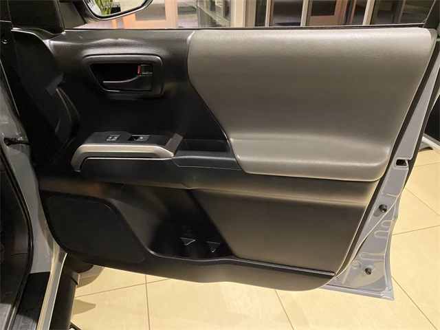 2019 Toyota Tacoma 4X4 3TMCZ5AN6KM274930 photo 13 2019 Toyota Tacoma 4X4 3TMCZ5AN6KM274930 photo 13